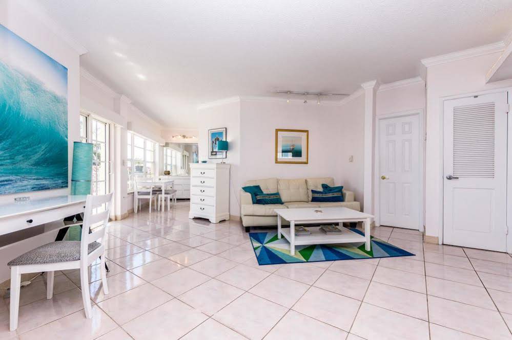 Fort Lauderdale Yacht and Beach Club