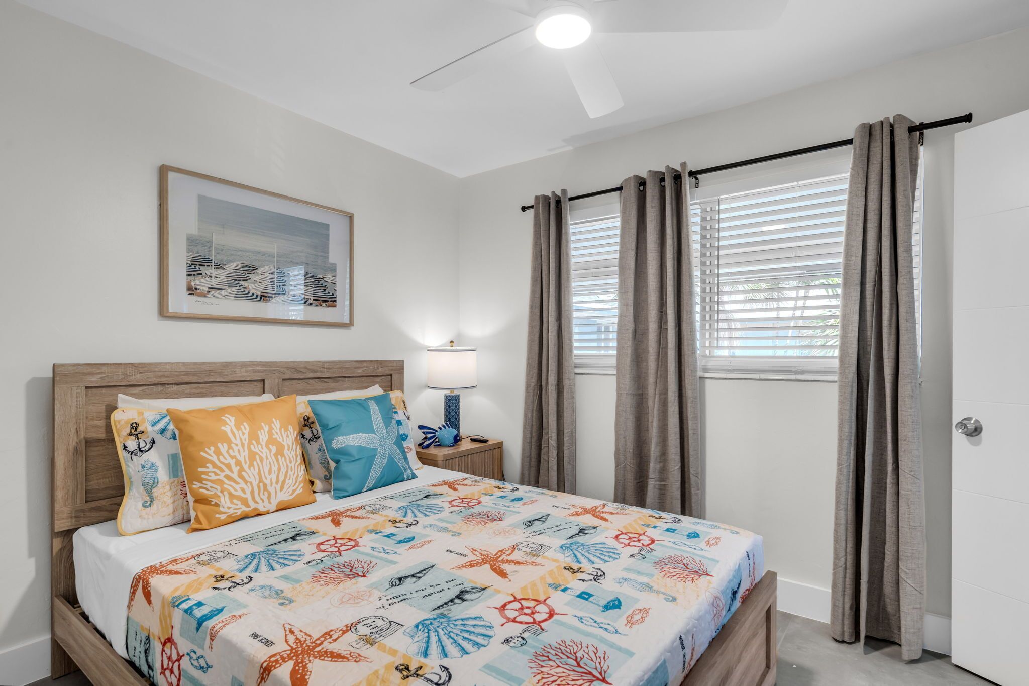 Galleria Apartments by Lowkl