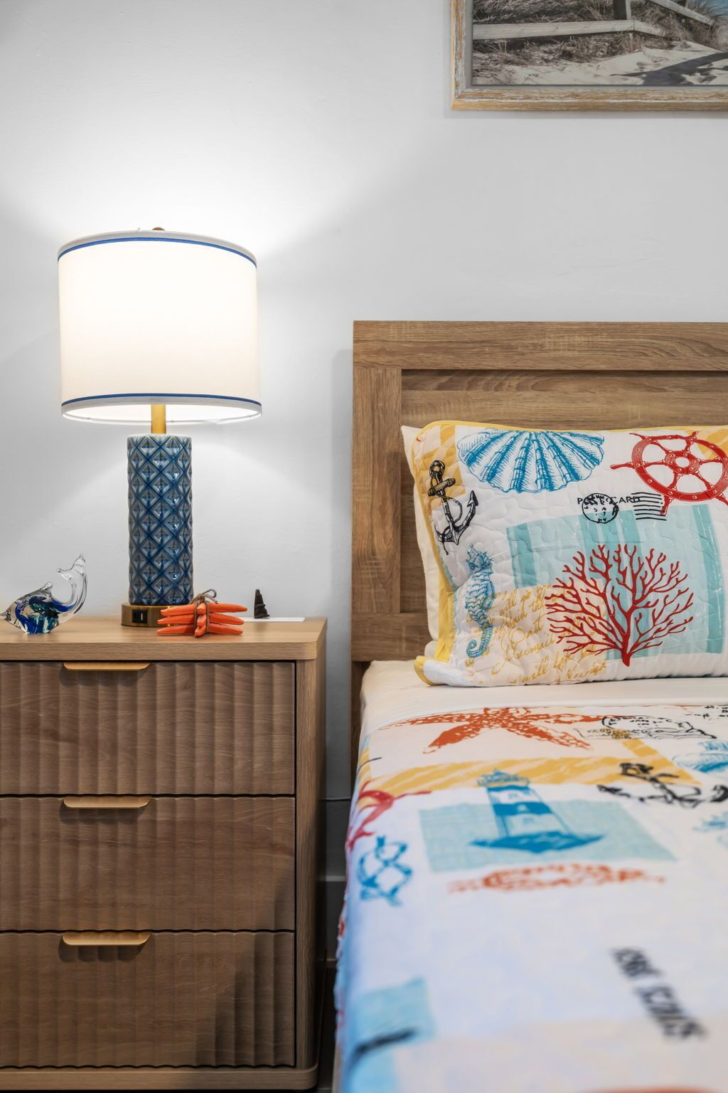 Galleria Apartments by Lowkl