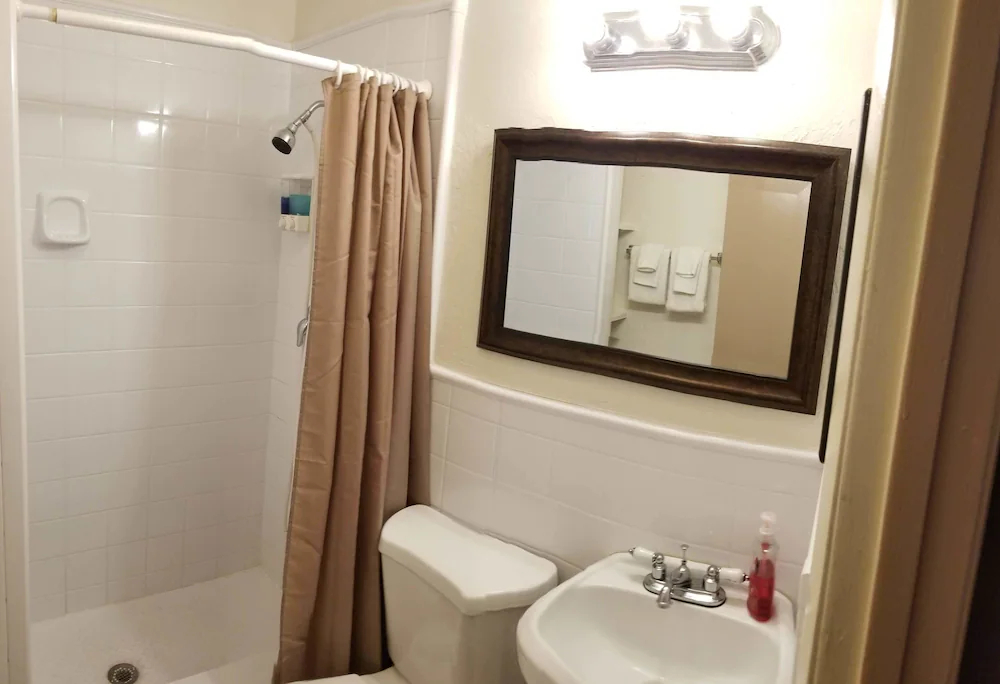 Inn Leather Guest House