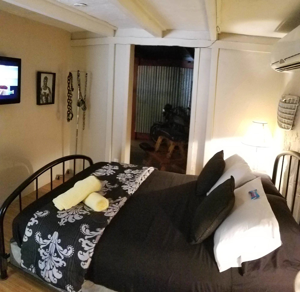 Inn Leather Guest House