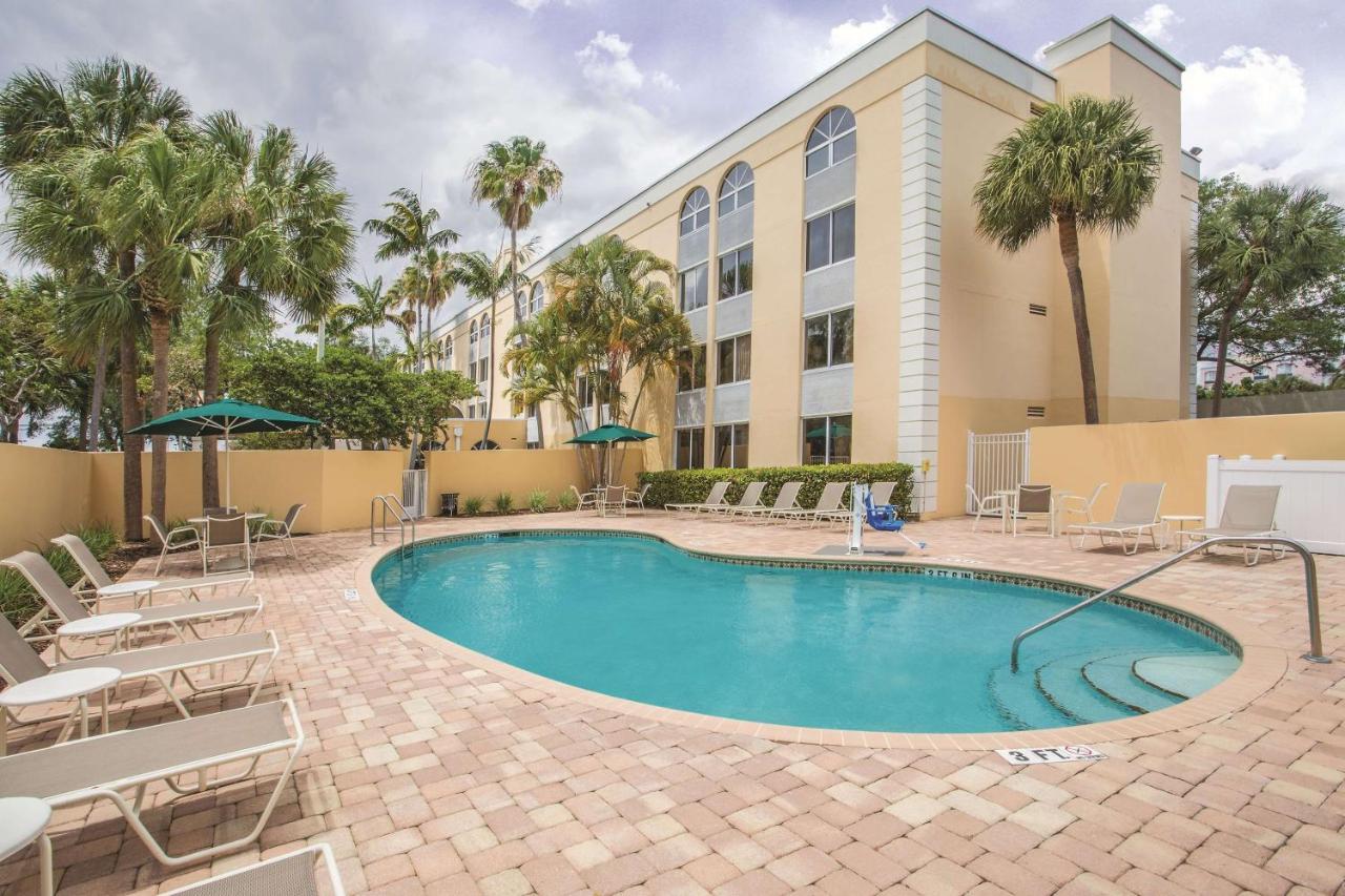 La Quinta Inn & Suites by Wyndham Fort Lauderdale Tamarac