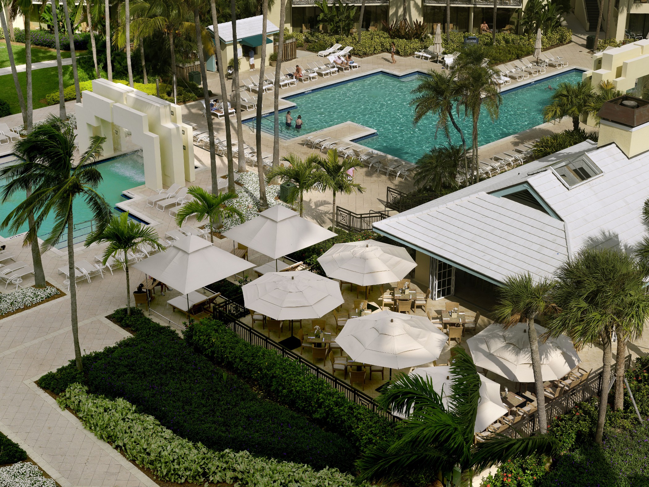 Pier Sixty-Six Hotel & Marina