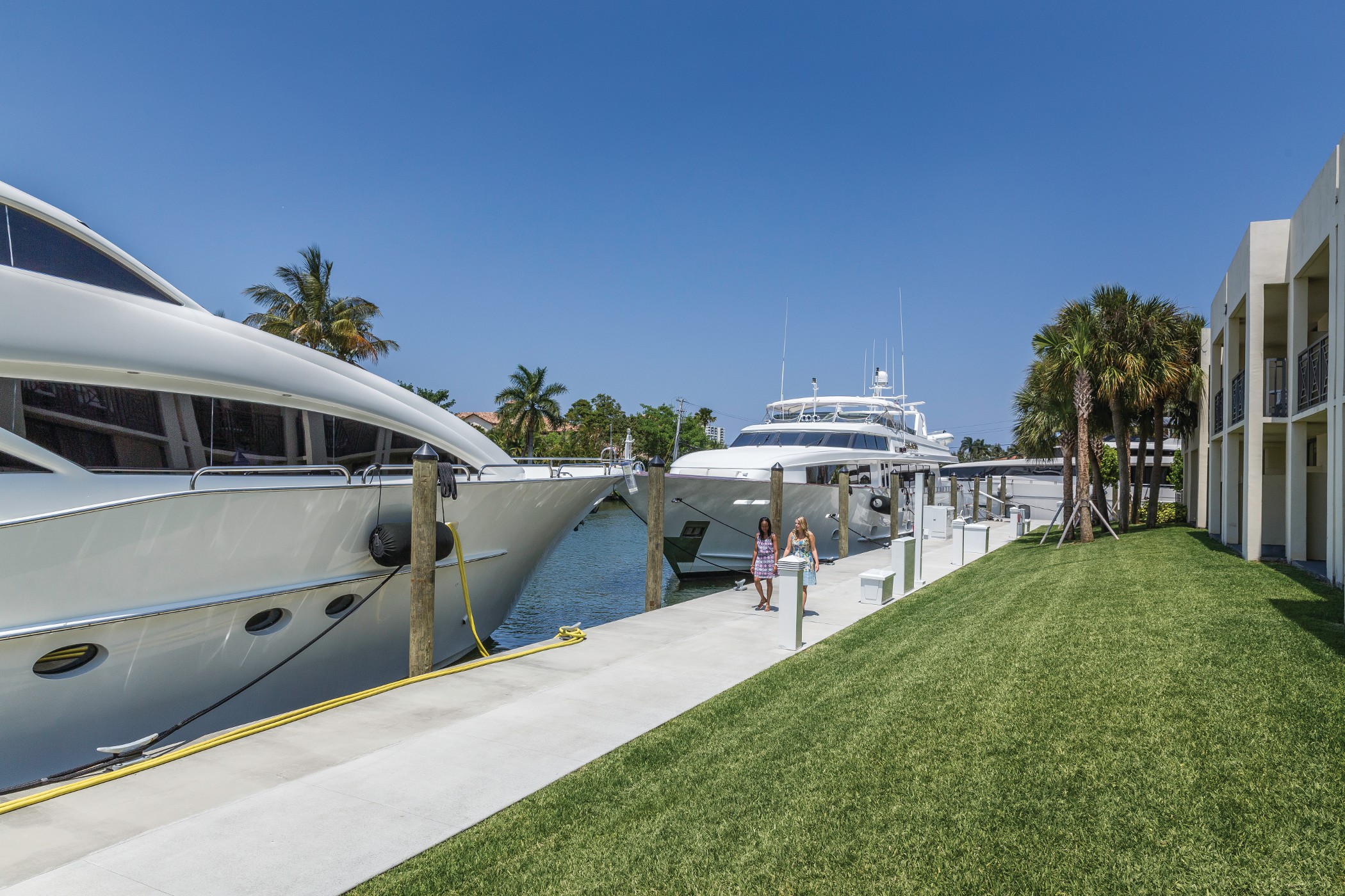 Pier Sixty-Six Hotel & Marina