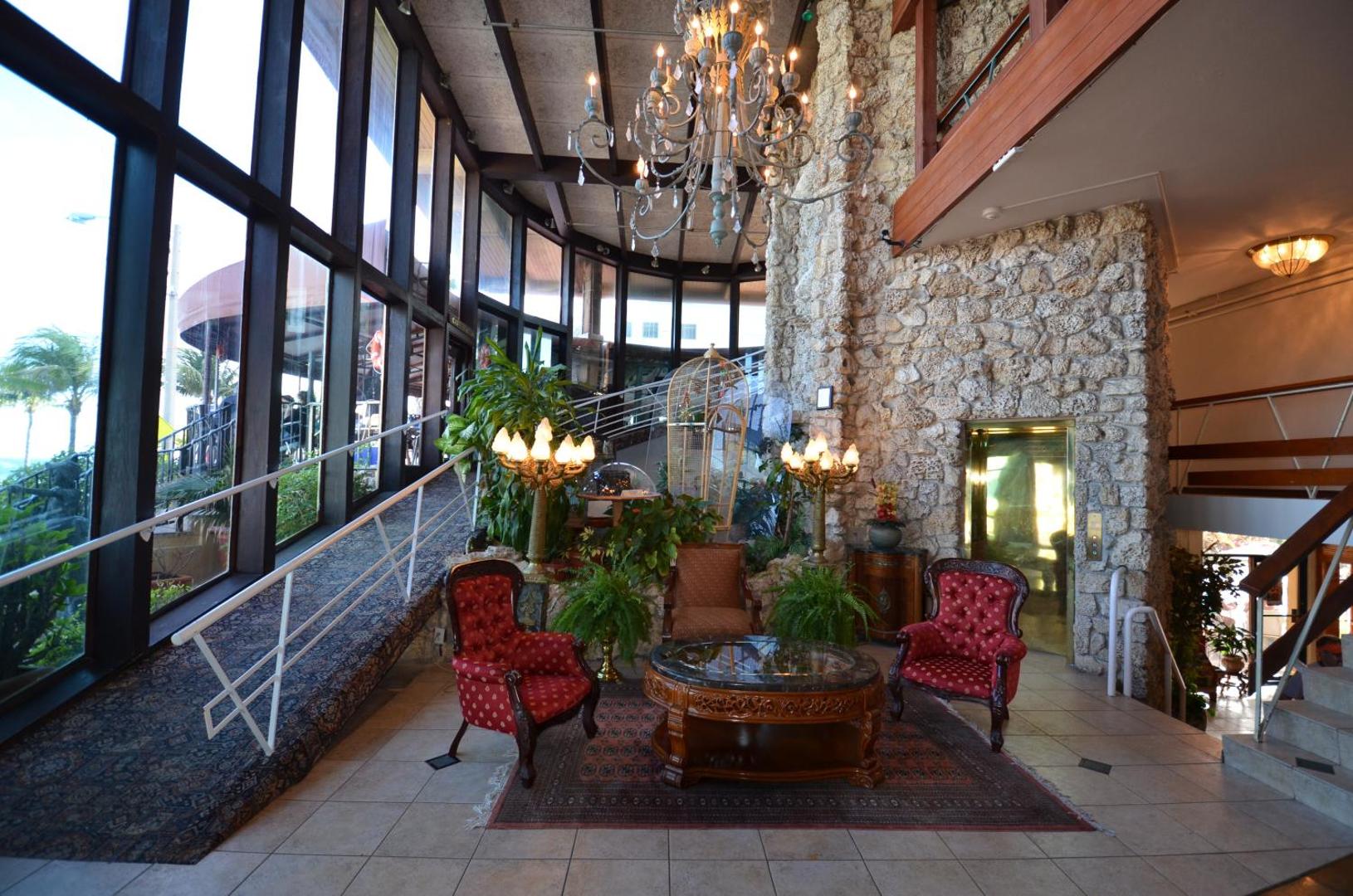 Sea Club Resort