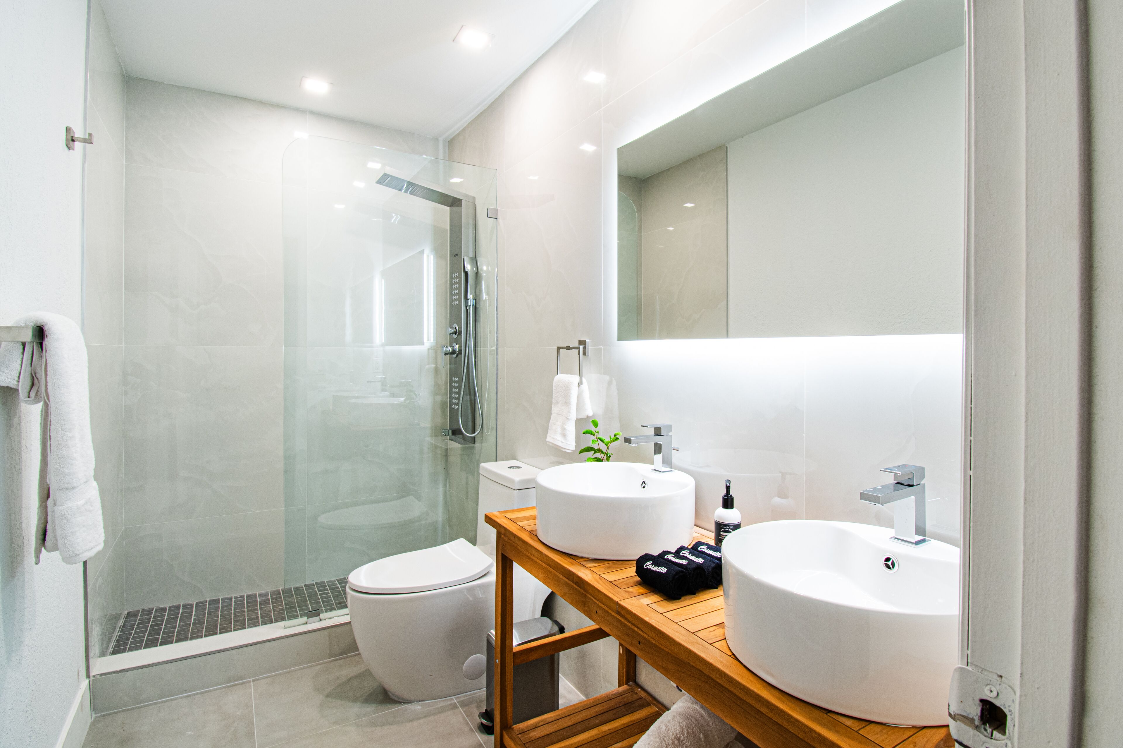 The Lauderdale Boutique Hotel