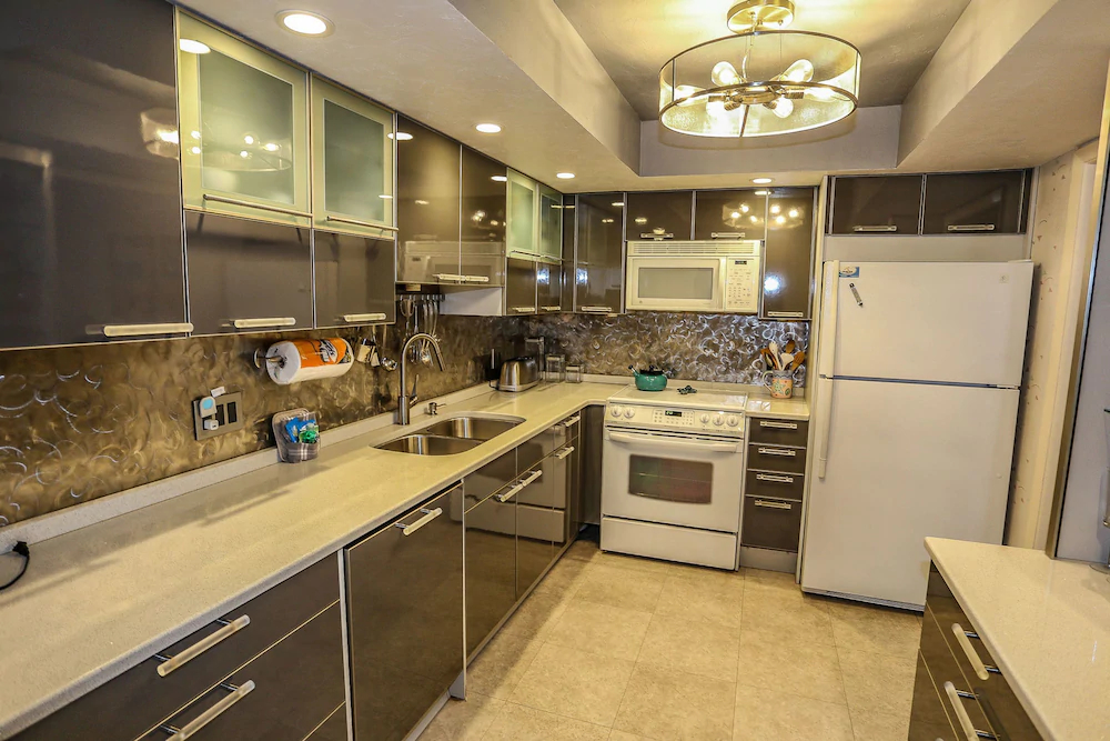 Island Winds Condominium
