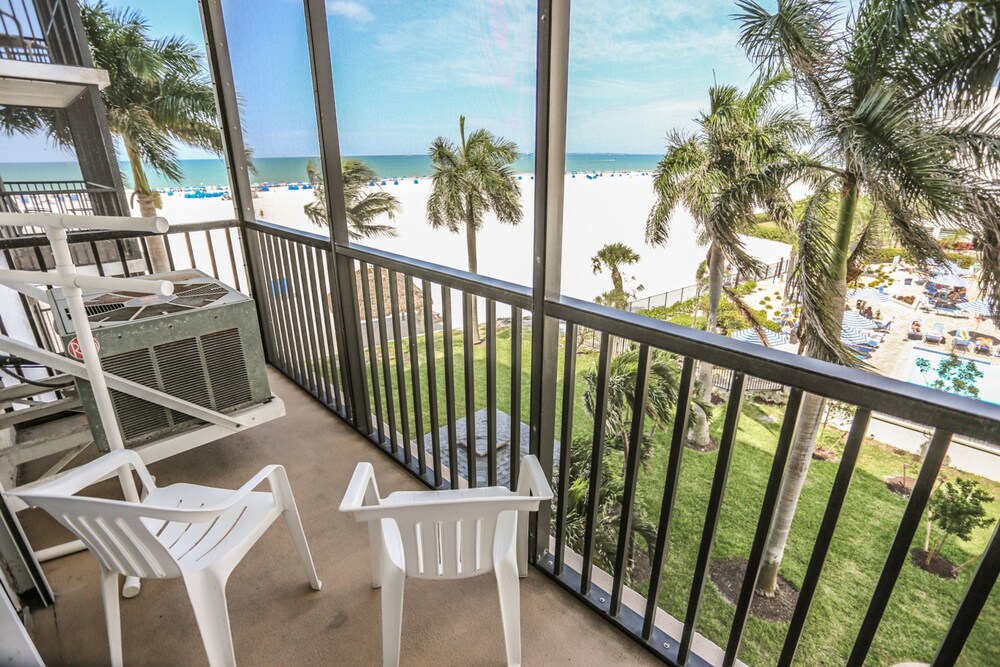 Island Winds Condominium
