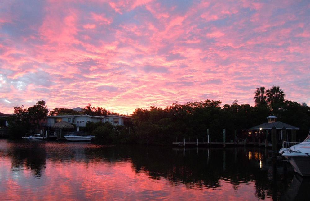 Manatee Bay Inn