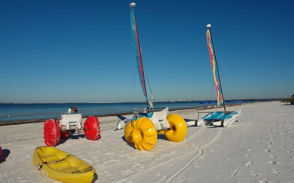 Manatee Bay Inn