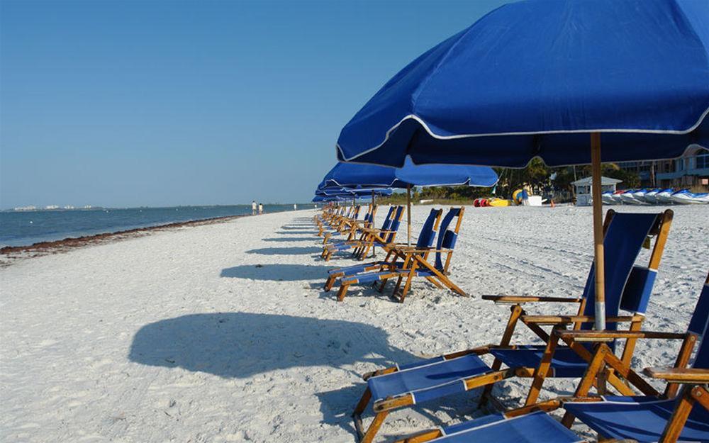 Manatee Bay Inn