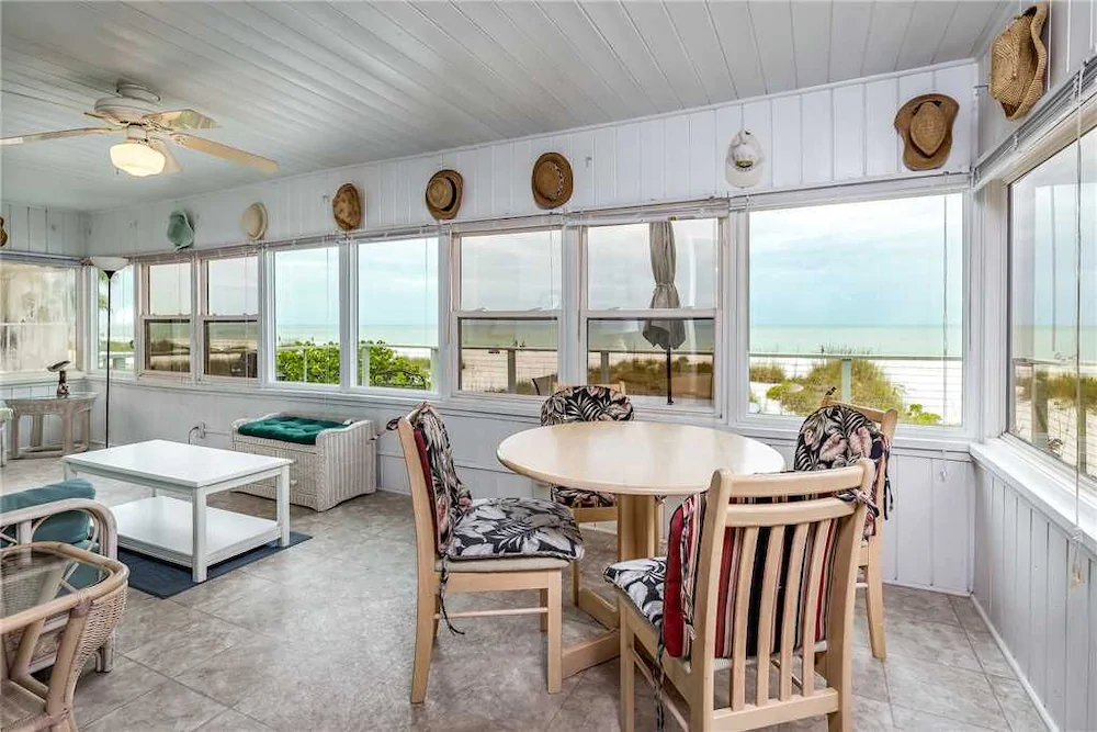 Sandy Toes Cottage