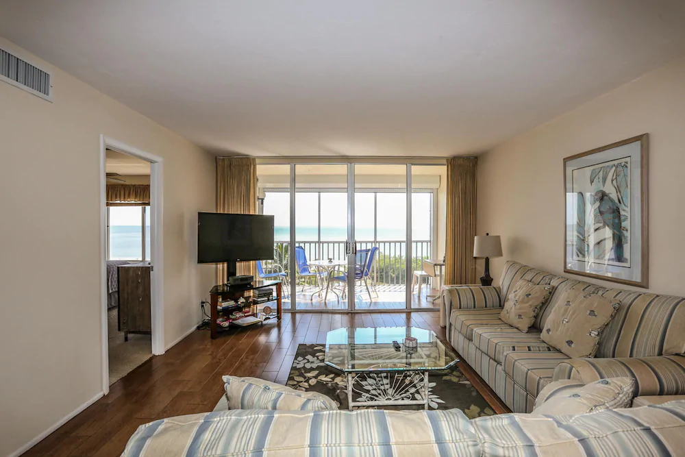 Sun Caper by RedAwning