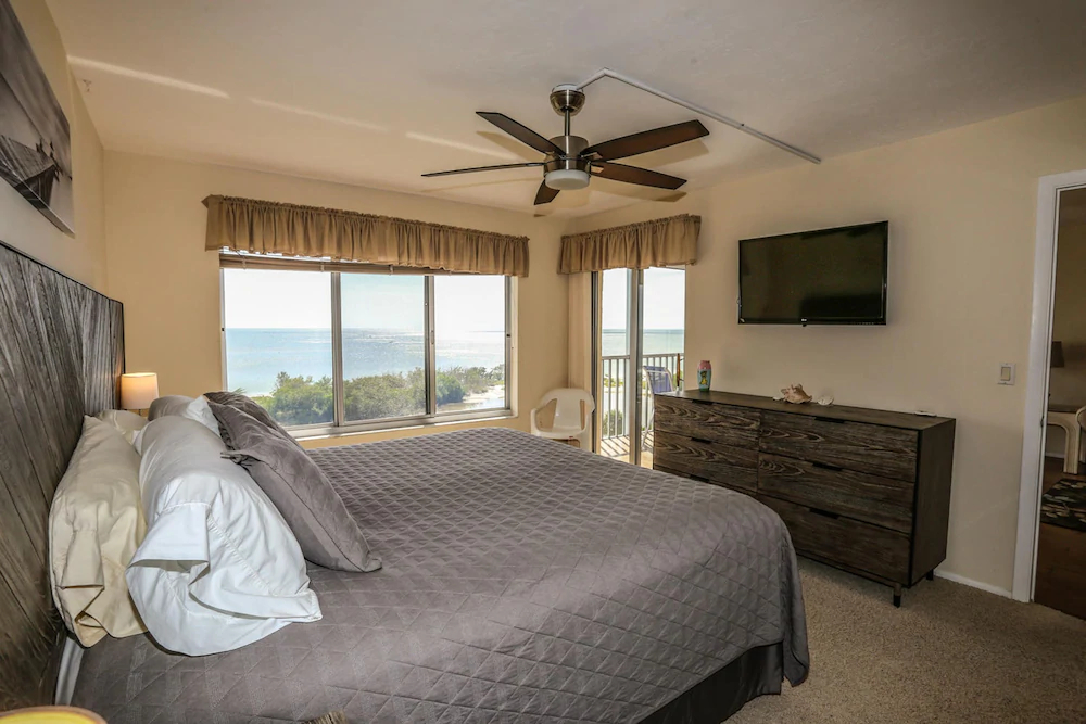 Sun Caper by RedAwning