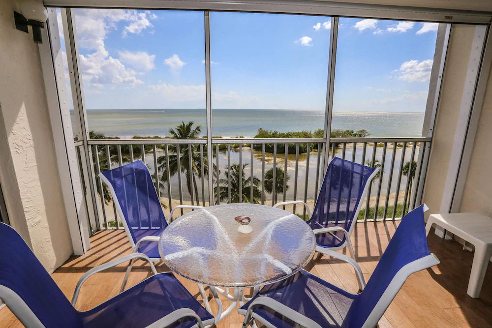 Sun Caper by RedAwning