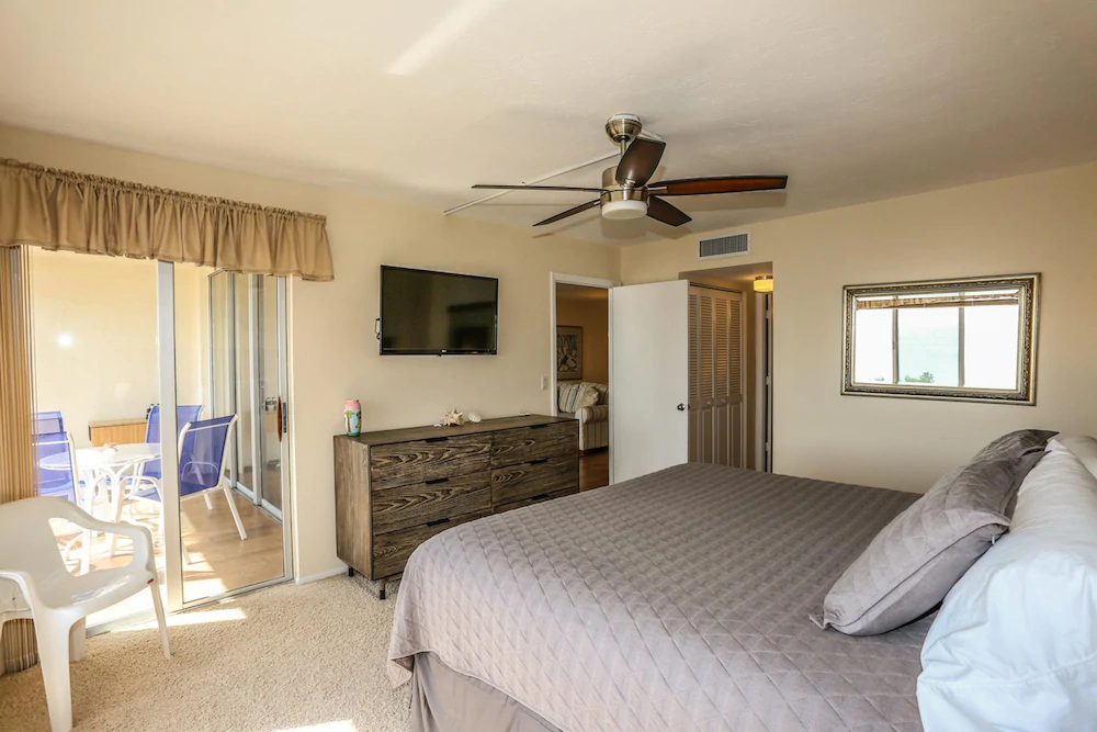 Sun Caper by RedAwning