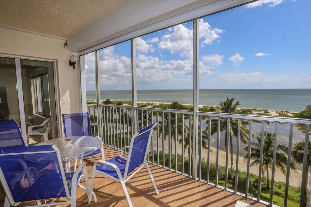 Sun Caper by RedAwning