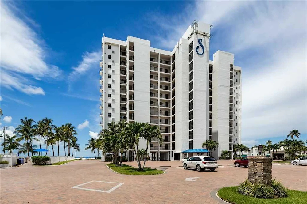 Sunset Condominium