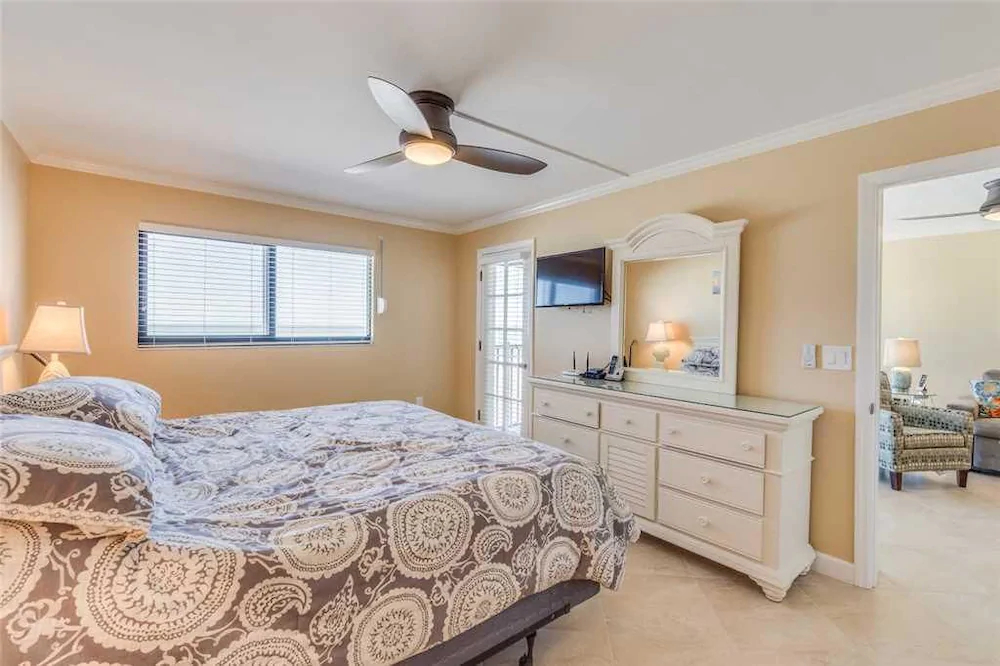 Sunset Condominium