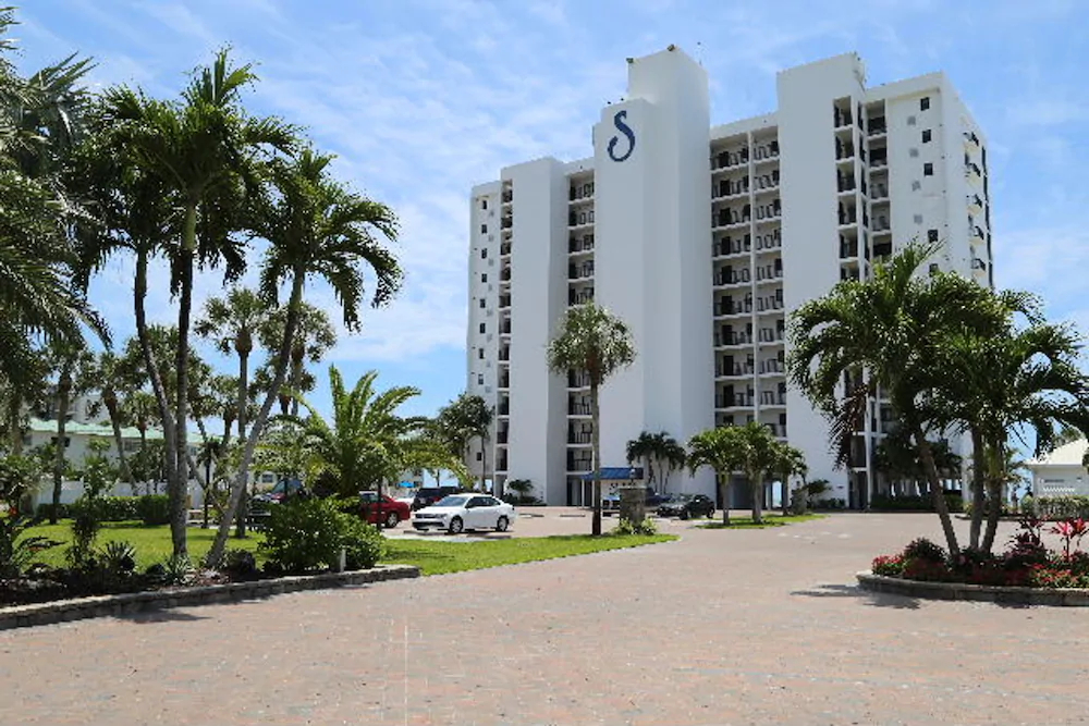 Sunset Condominium