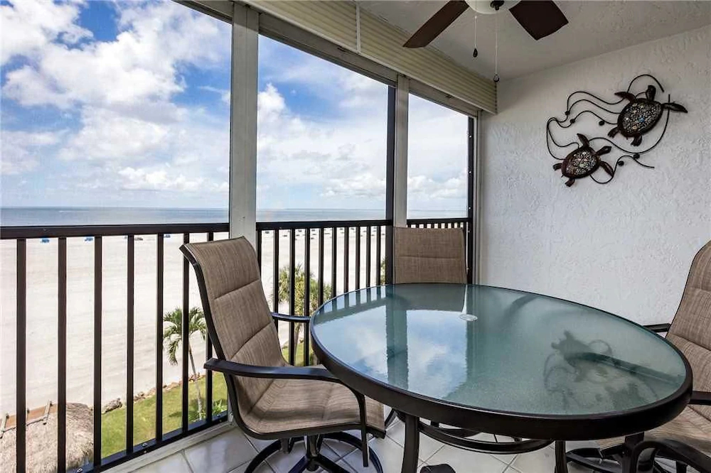Sunset Condominium