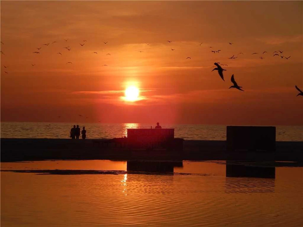 Sunset Condominium