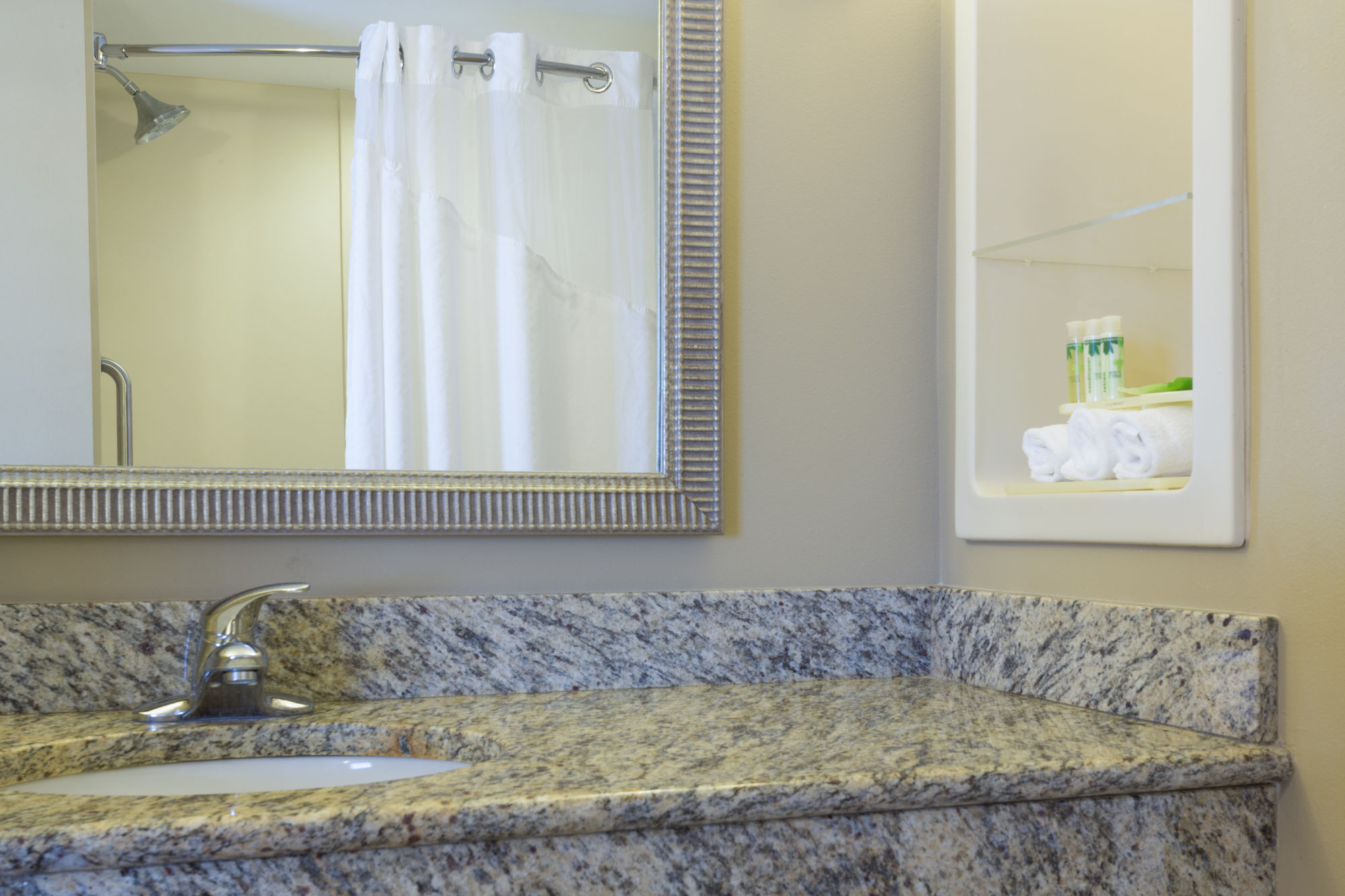 Holiday Inn Express & Suites Fort Pierce West