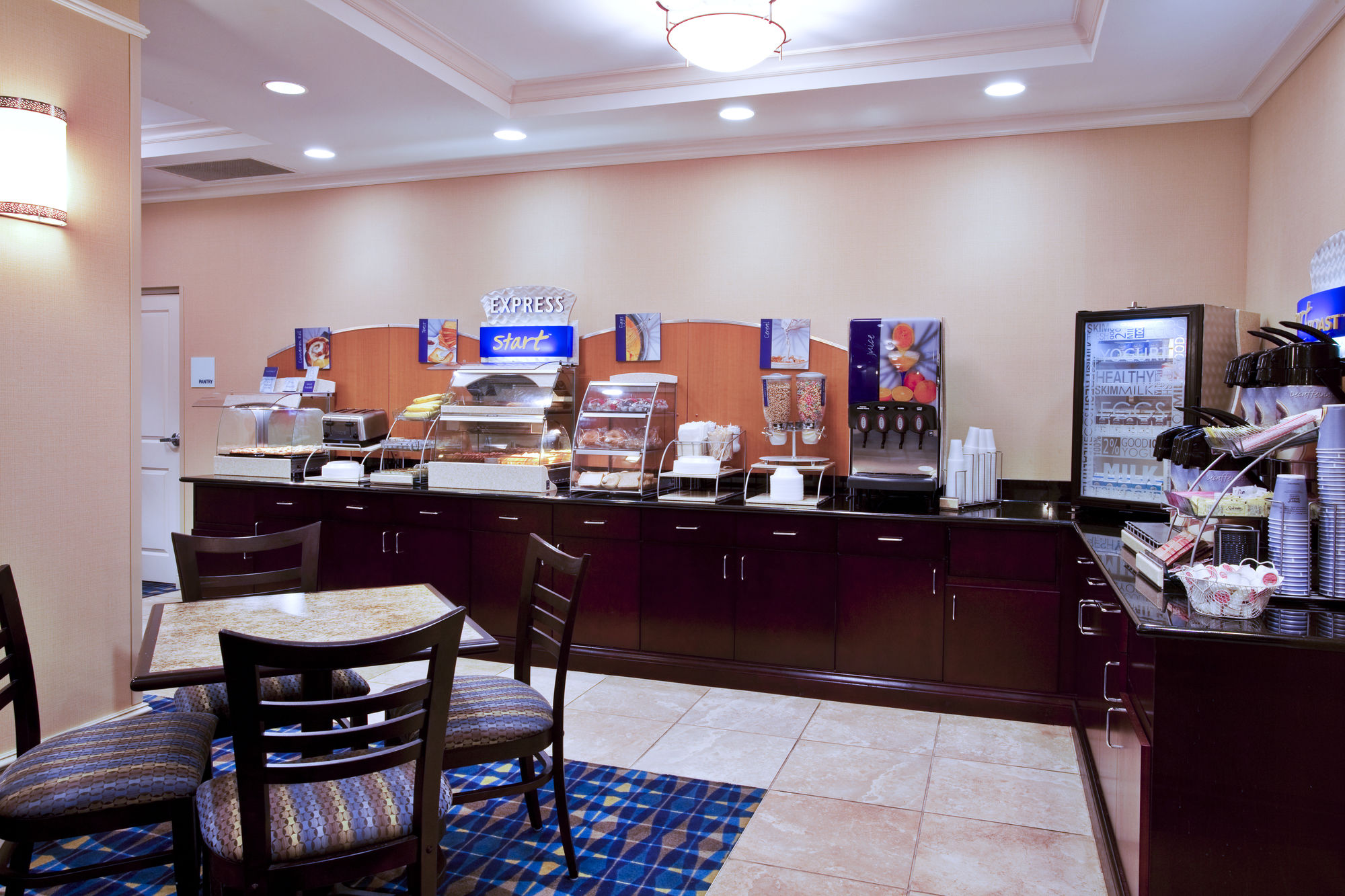 Holiday Inn Express & Suites Fort Pierce West