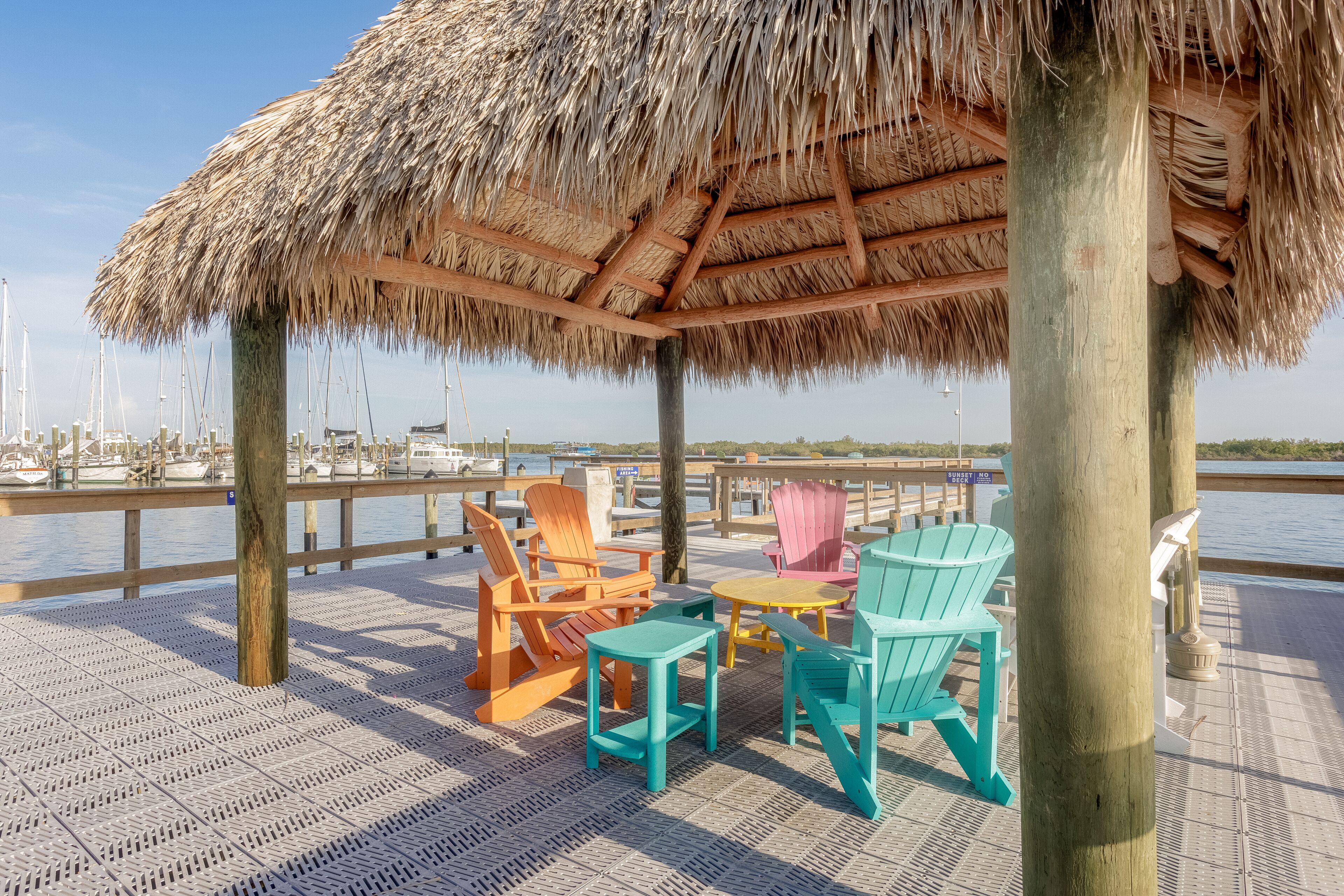Hutchinson Island Plaza Hotel & Suites