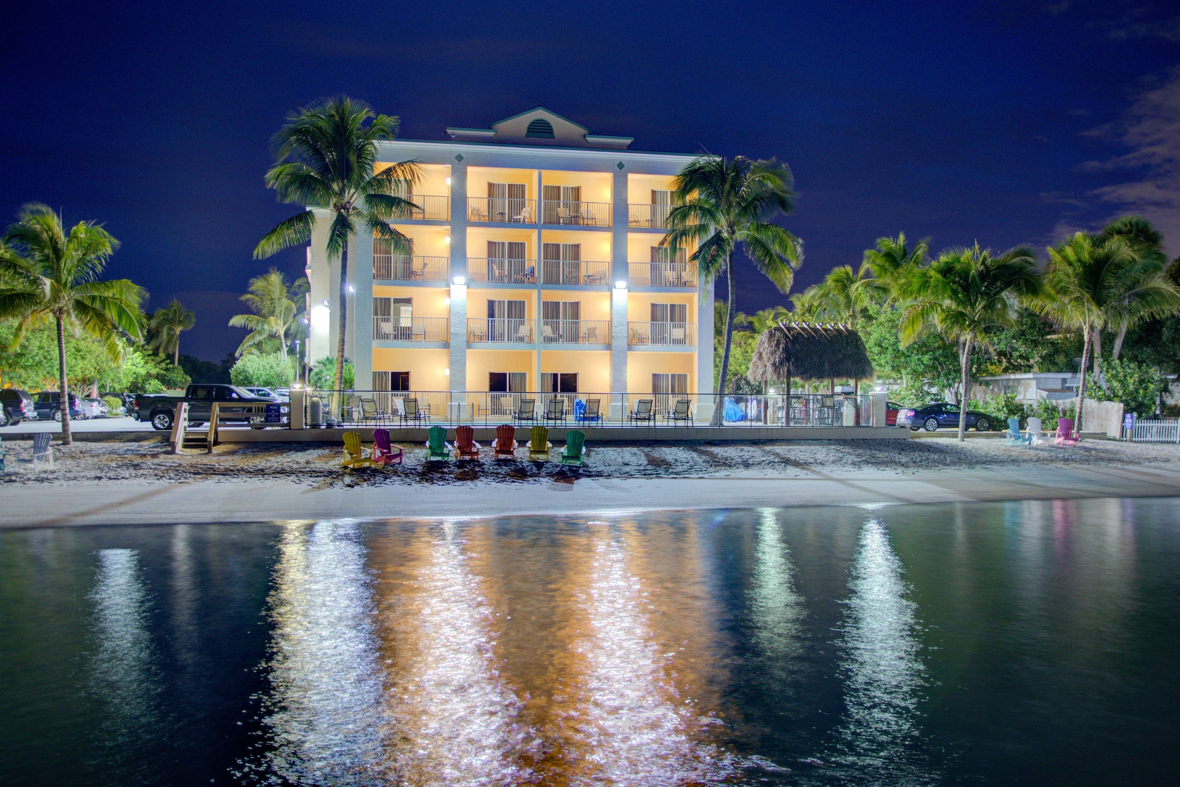 Hutchinson Island Plaza Hotel & Suites