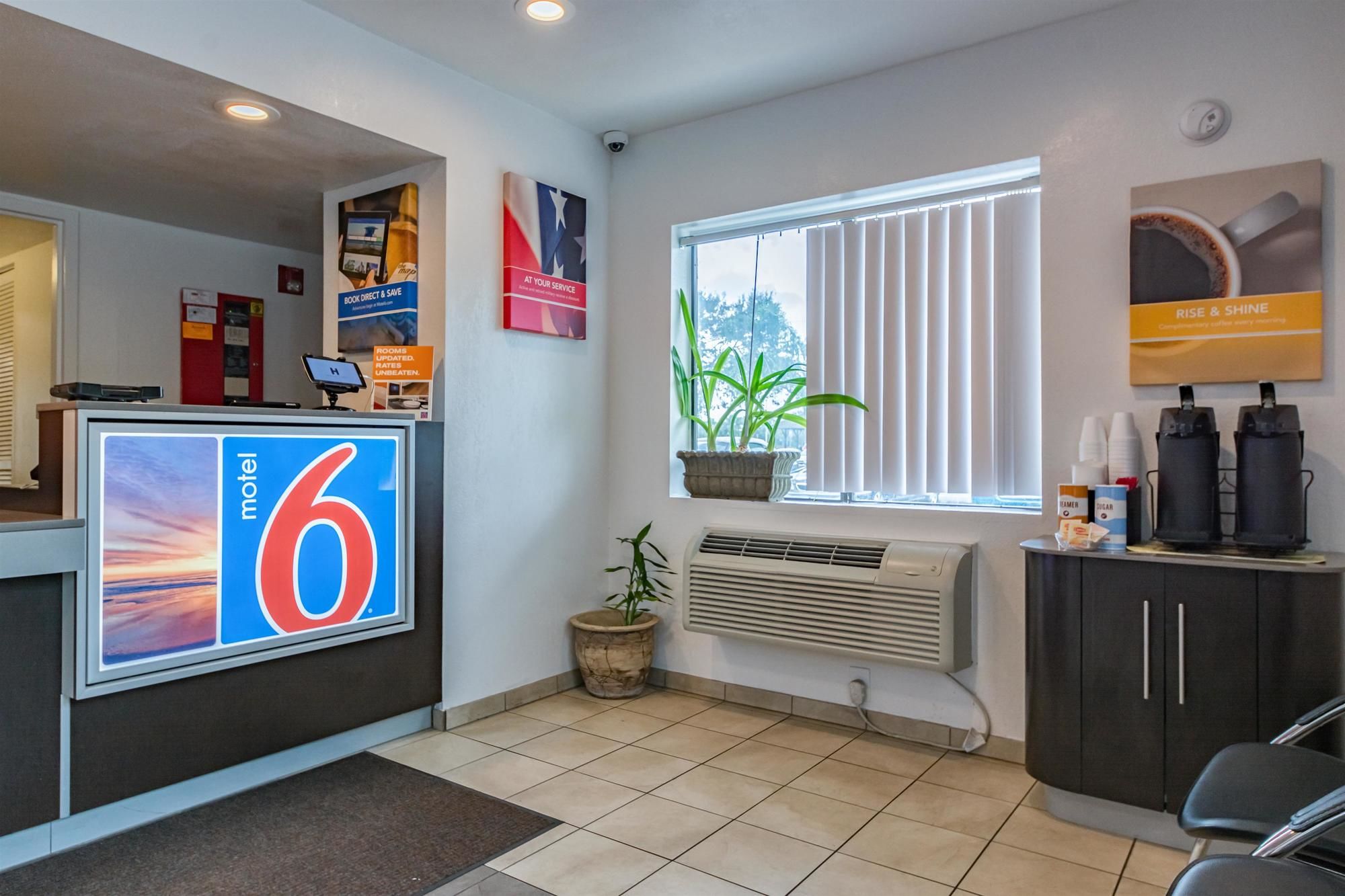 Motel 6 Fort Pierce
