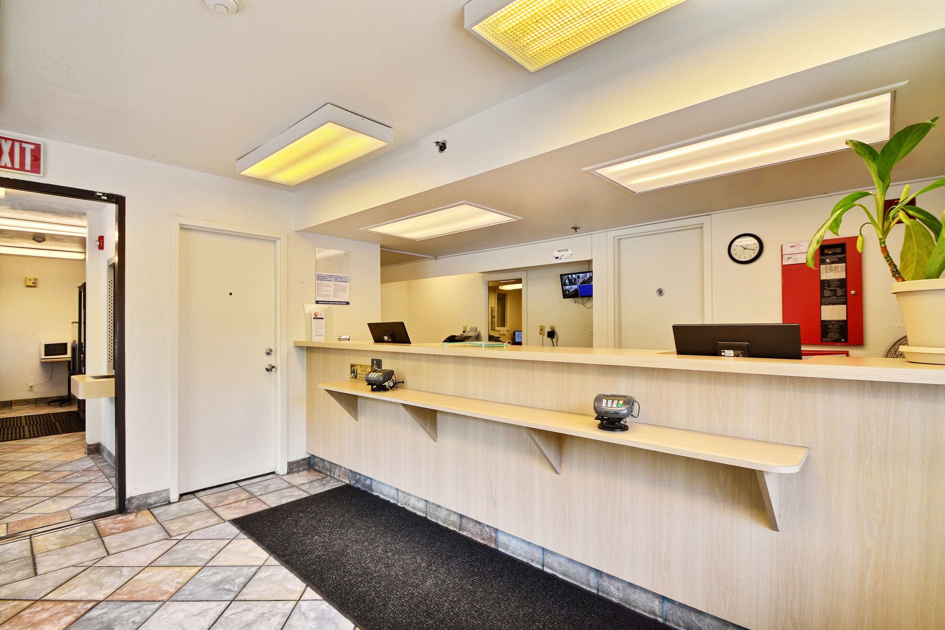 Motel 6 Fort Pierce