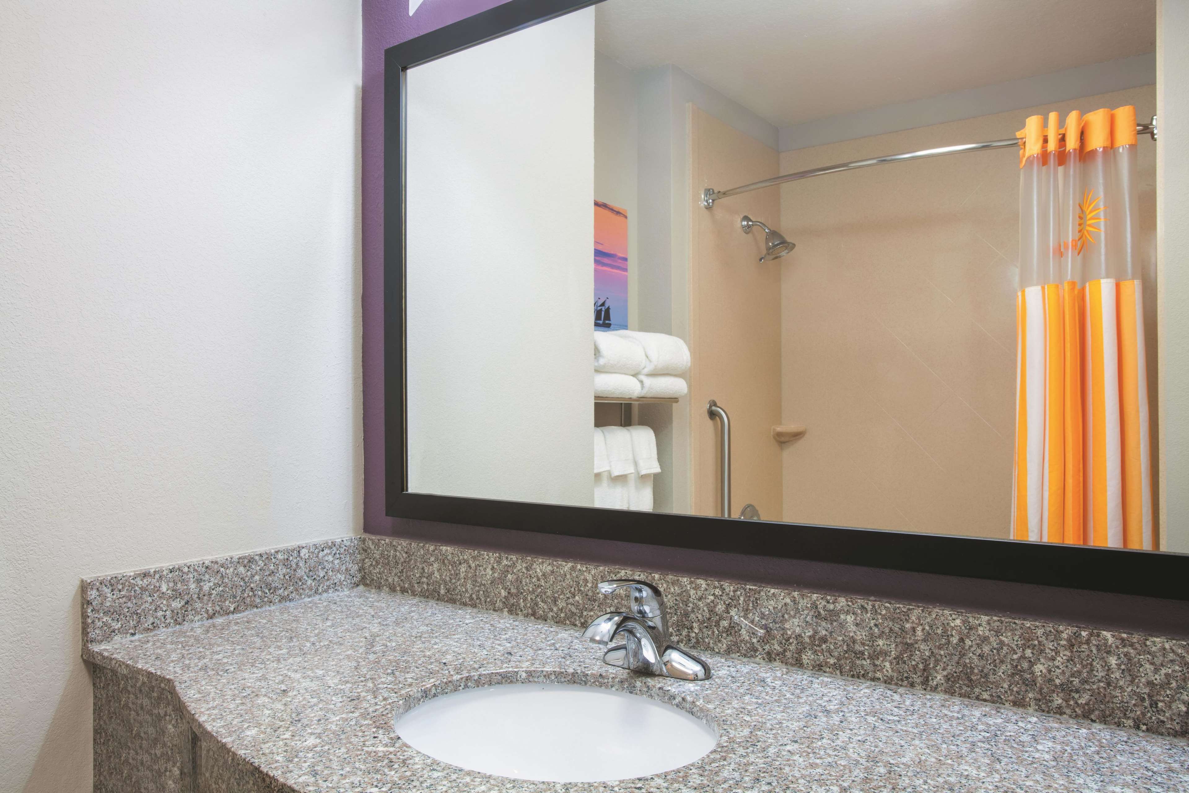 La Quinta Inn & Suites by Wyndham Fort Walton Beach