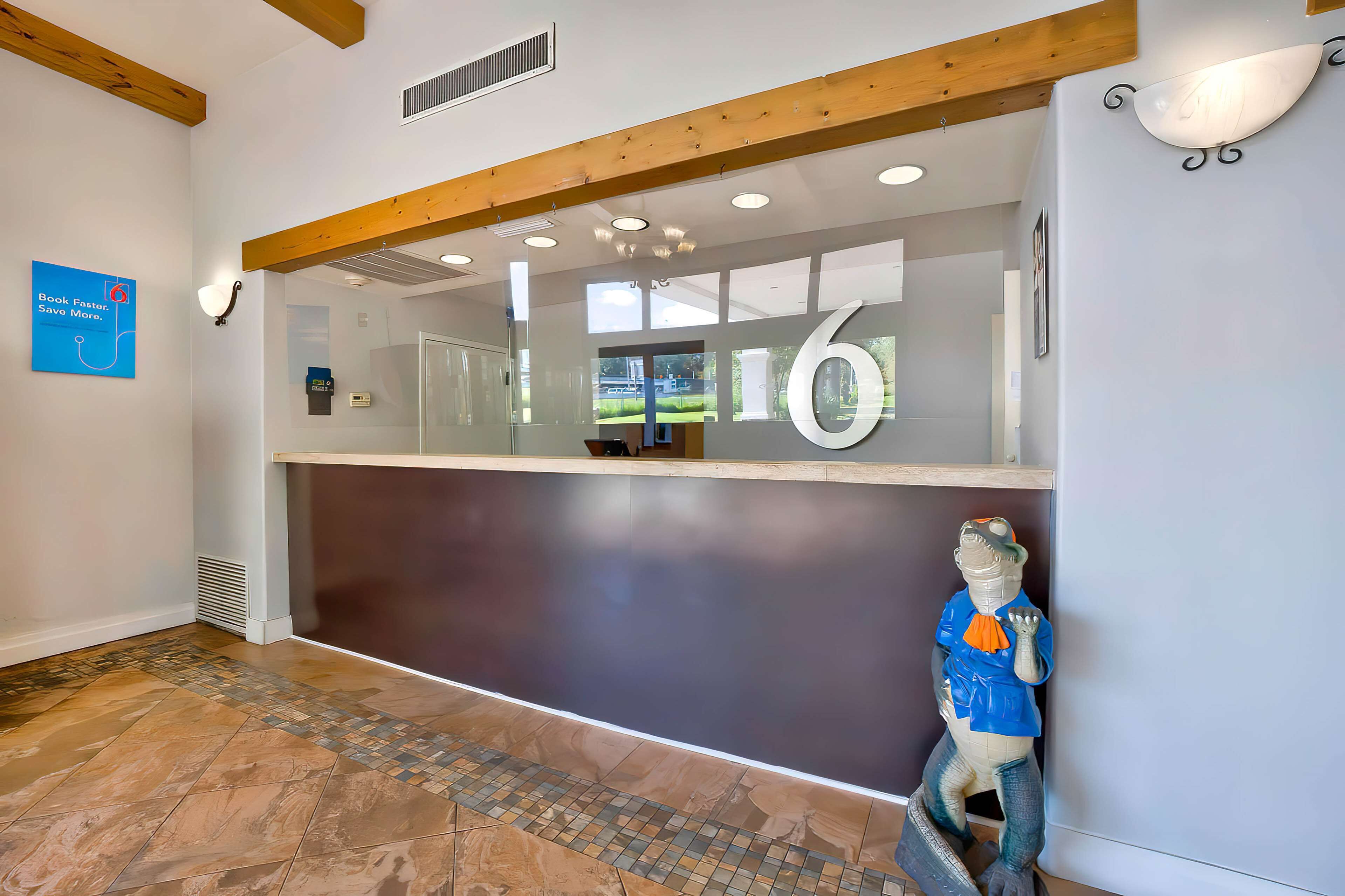 Studio 6 Gainesville, FL