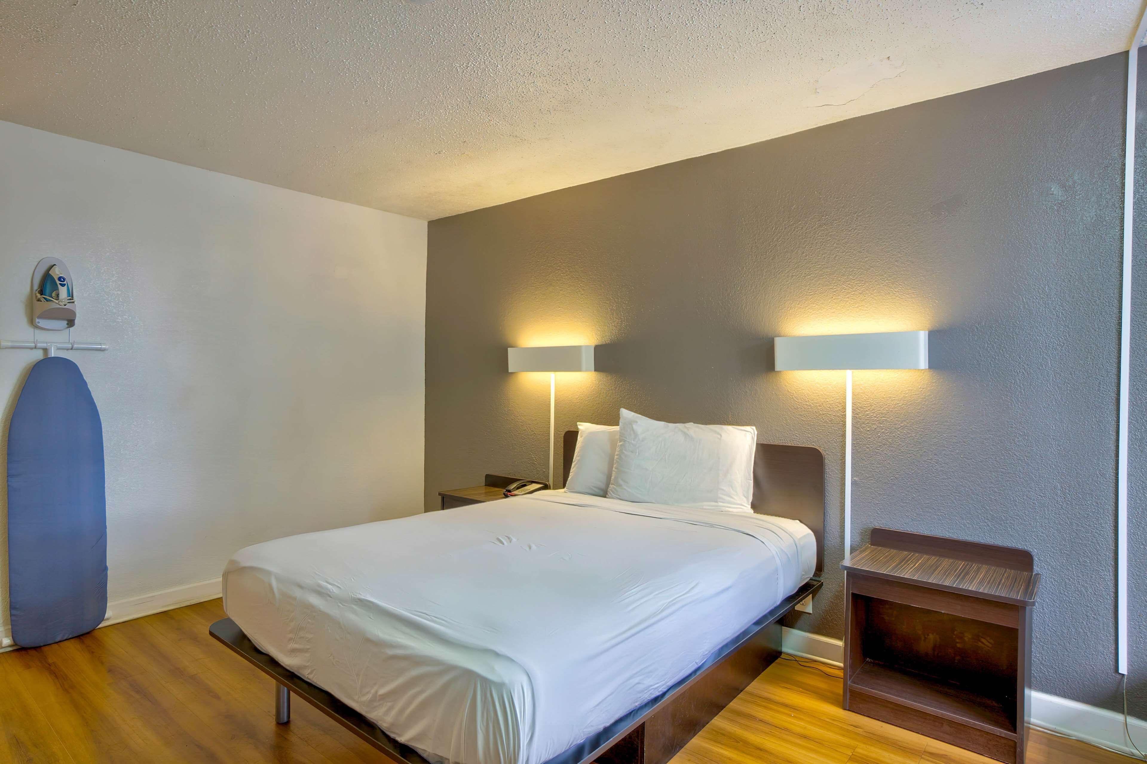 Studio 6 Gainesville, FL