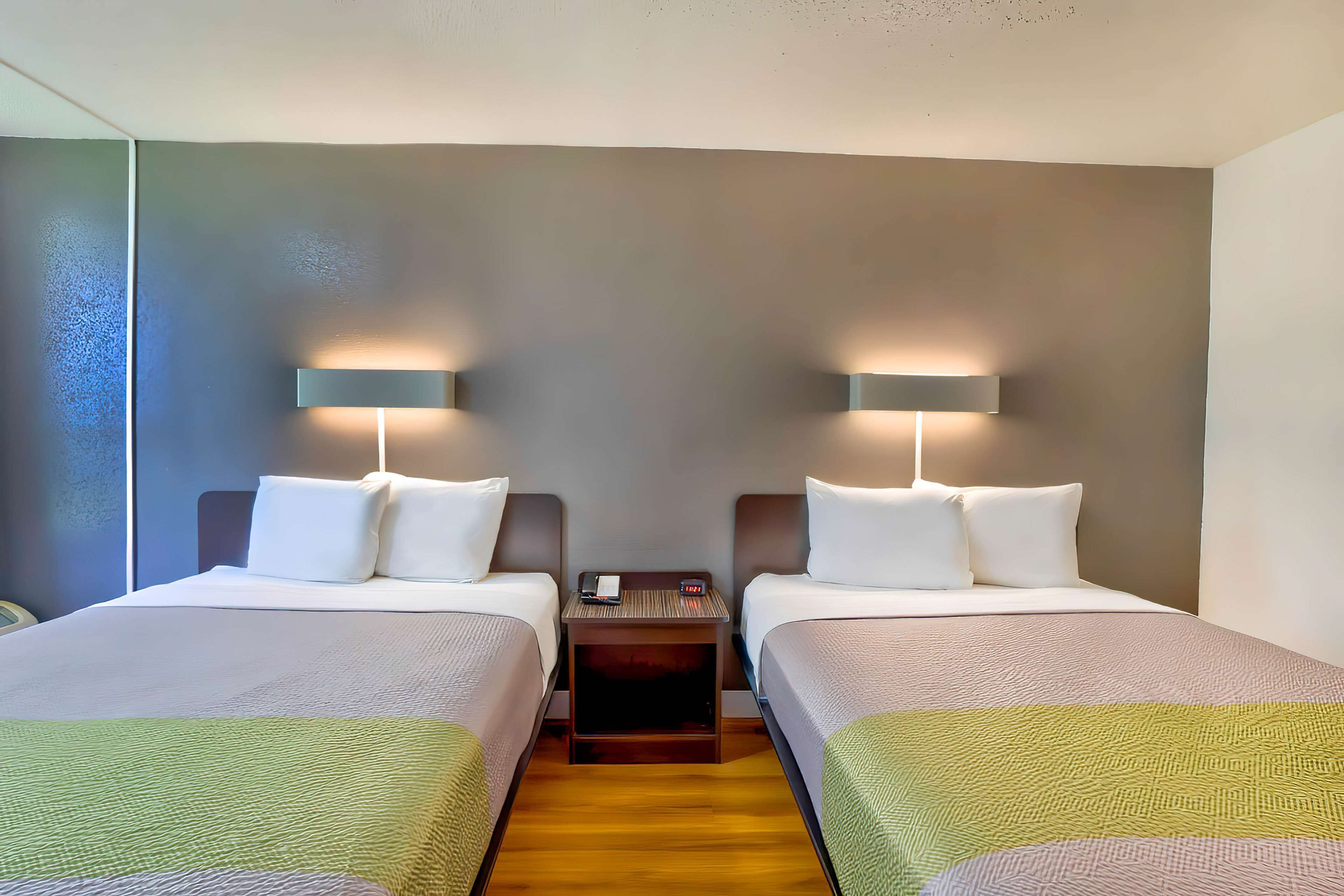 Studio 6 Gainesville, FL