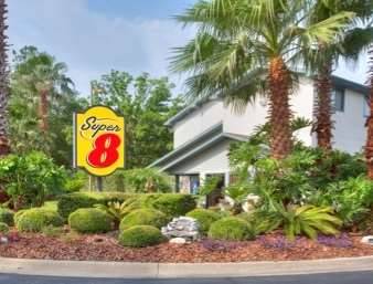 Super 8 by Wyndham Gainesville
