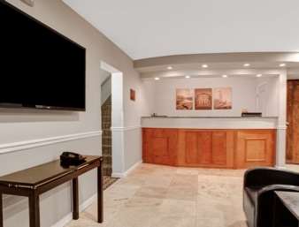 Super 8 by Wyndham Gainesville