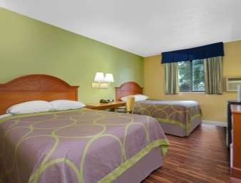 Super 8 by Wyndham Gainesville