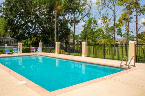 Carol's Southern Dunes Vacation Home
