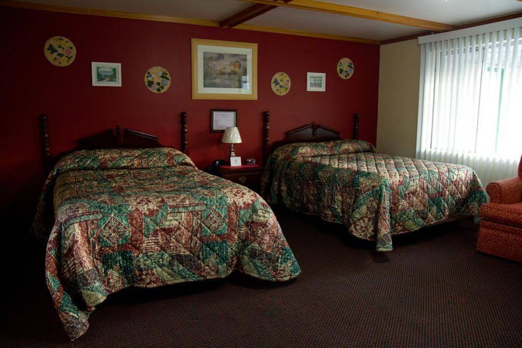 High Springs Country Inn
