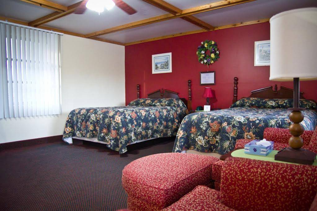 High Springs Country Inn