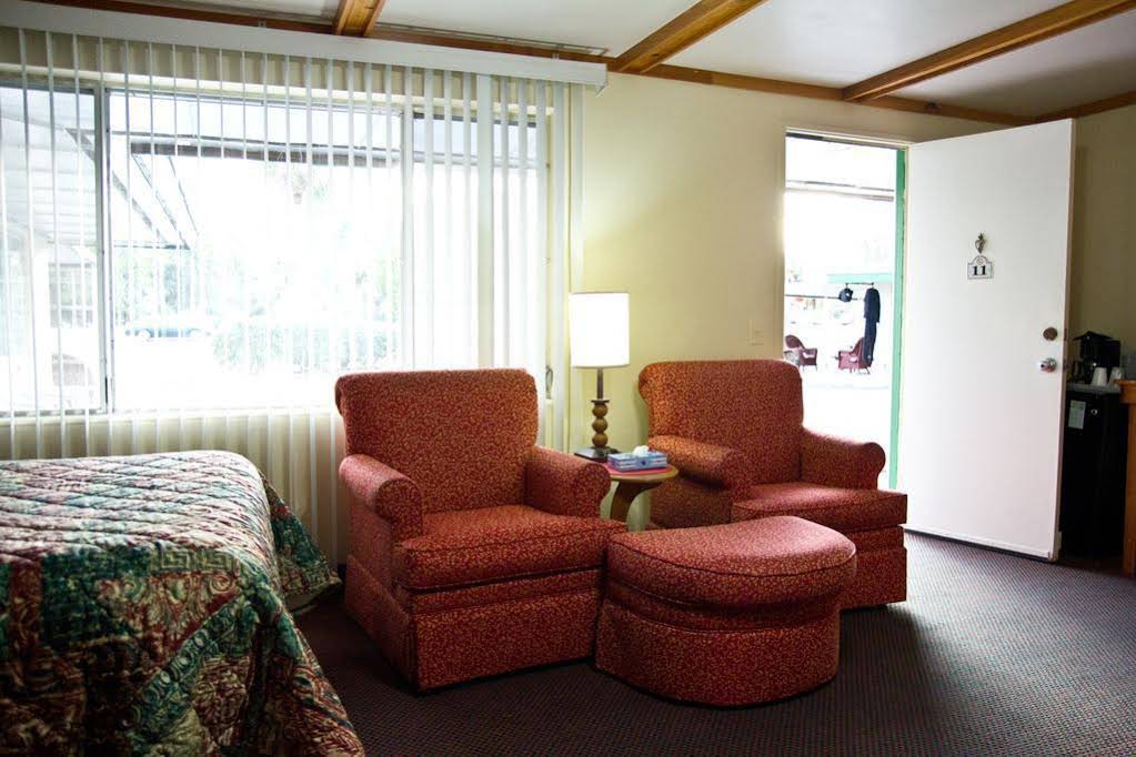 High Springs Country Inn