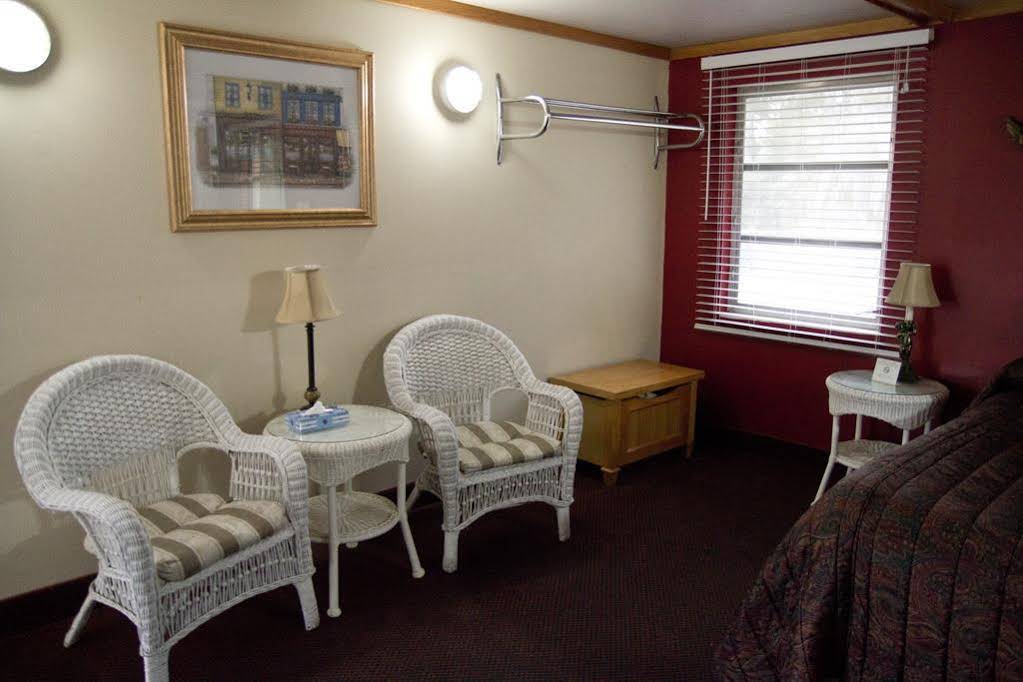 High Springs Country Inn