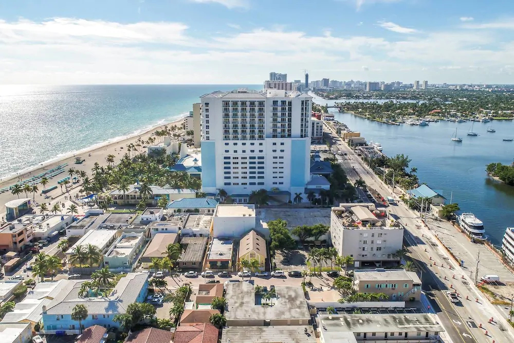 Hollywood Beach Inn