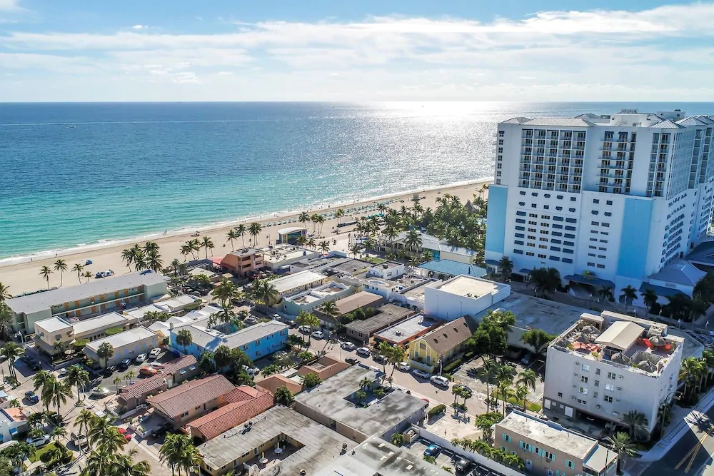 Hollywood Beach Inn