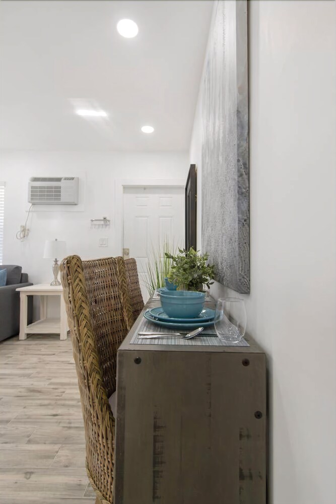 Hollywood Beach Inn