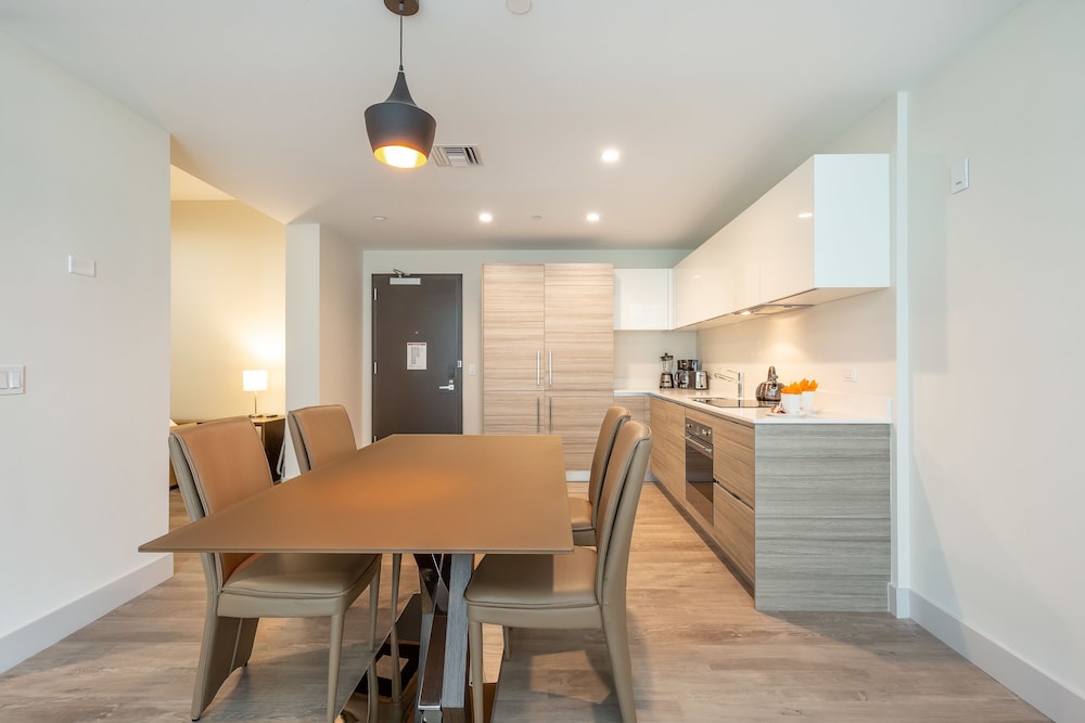 Costa Hollywood Beach Resort by Ammos Vacation Rentals