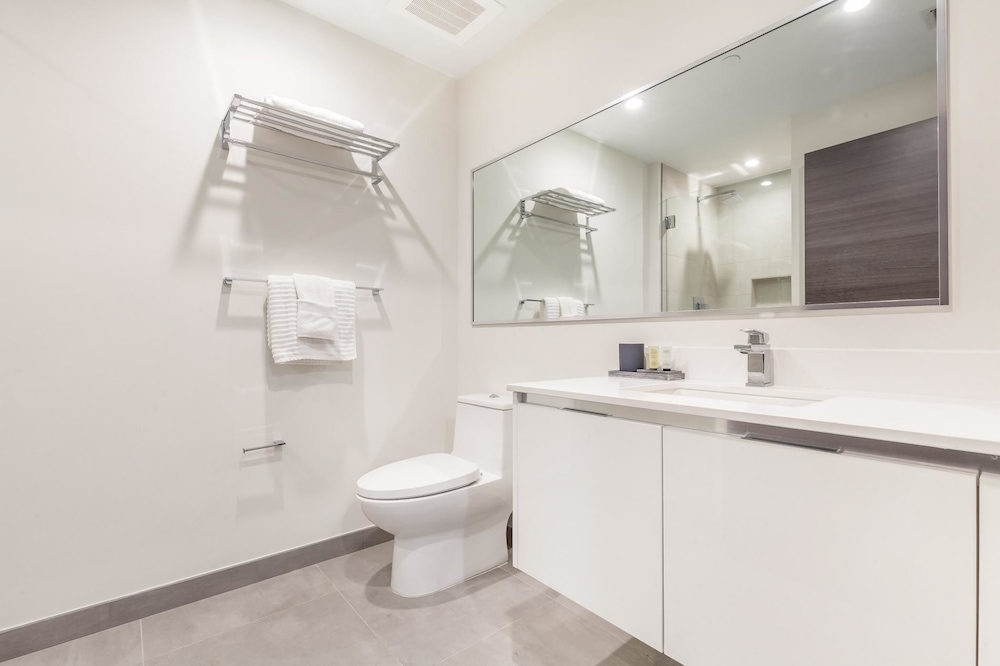 Costa Hollywood Beach Resort by Ammos Vacation Rentals