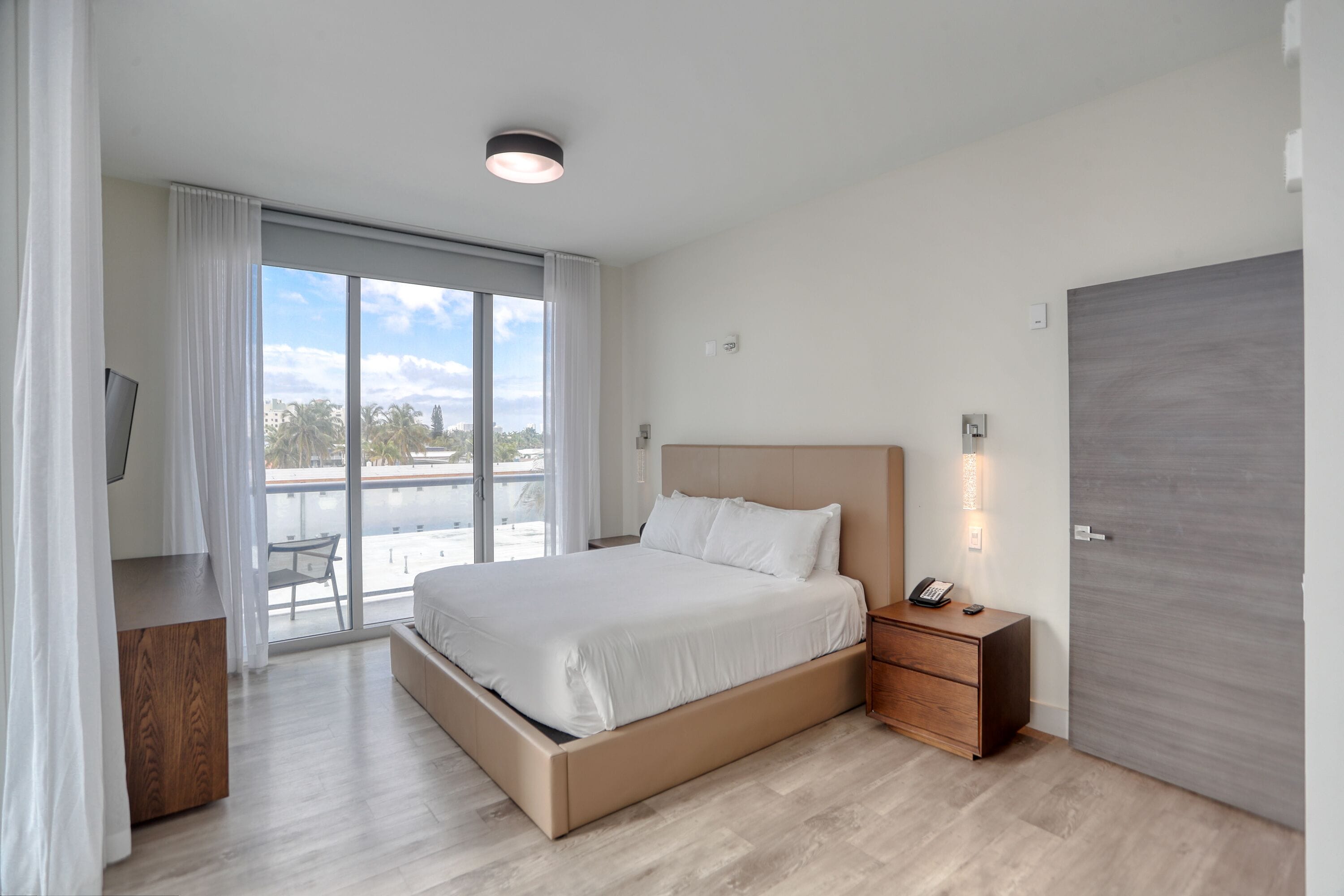 Costa Hollywood Beach Resort by Cielo Stays